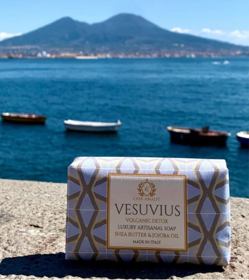 Maniac Officiel : Savon Savon noir Vesuvius exfoliant corps Casa Amalfi